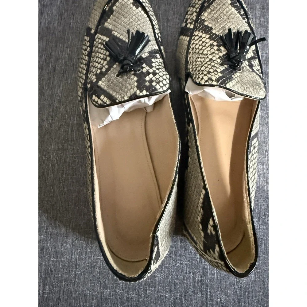 J Crew Womens Charlie Loafer Size 10 Brown Tasseled Slip On Venetian Flat Shoe